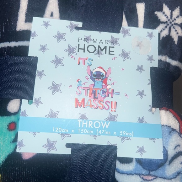 Disney Stitch Blanket throw home its stitch-mas chrismas blanket new snow soft - Picture 3 of 9
